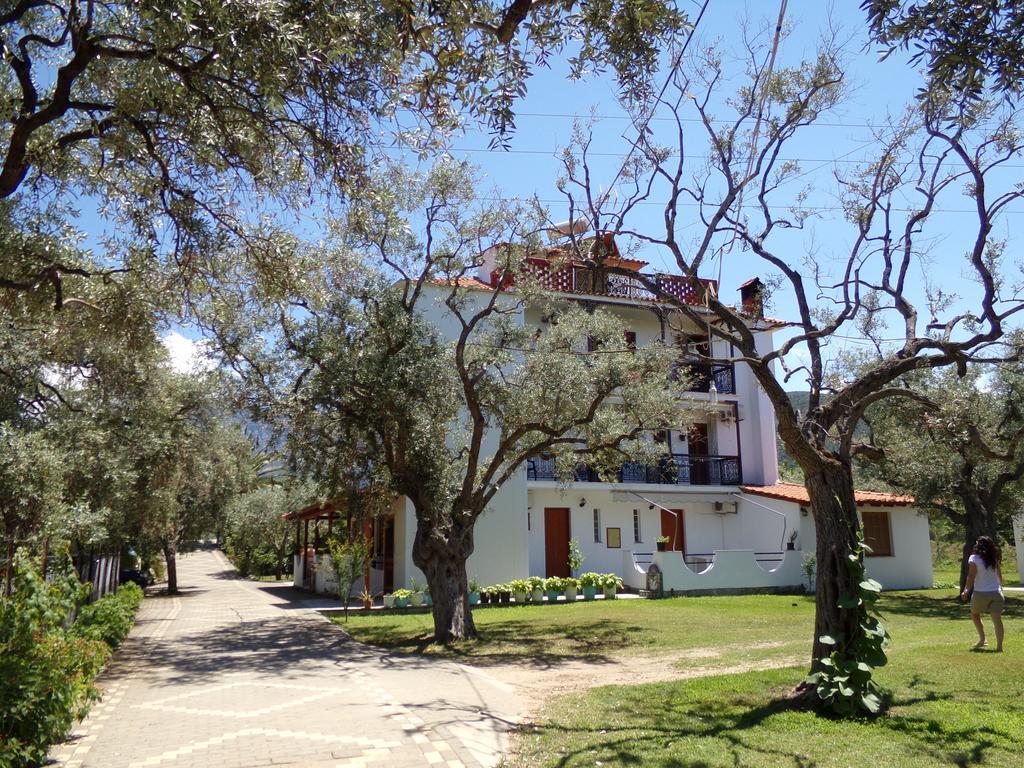 Villa Karapataki Skala Rachoni  Extérieur photo